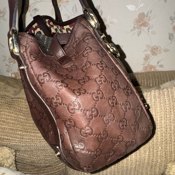 Classy Gucci Guccissima - Picture 3 of 6